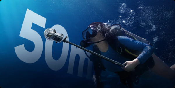 Insta360 X3 Invisible Dive Case cho phép camera lặn sâu đến 50m